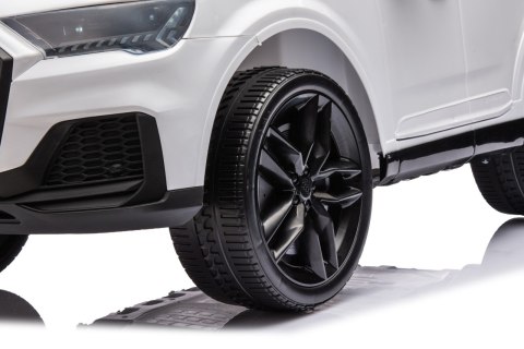 Pojazd Audi Q7 NEW LIFT Biały Pojazd Audi Q7 NEW LIFT Biały