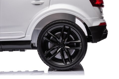 Pojazd Audi Q7 NEW LIFT Biały Pojazd Audi Q7 NEW LIFT Biały