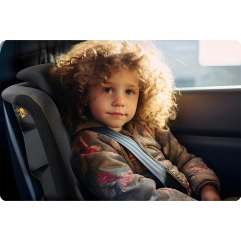 Fotelik samochodowy Nukido Louis ISOFIX i-Size (15-36 kg)- czarno szary Fotelik samochodowy Nukido Louis ISOFIX i-Size (15-36 kg)- czarno szary